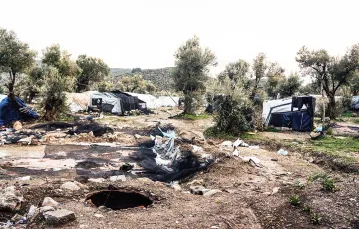 Dzikie obozowisko Gaj Oliwny na wyspie Lesbos, styczeń 2019 r. / JAKUB MEJER