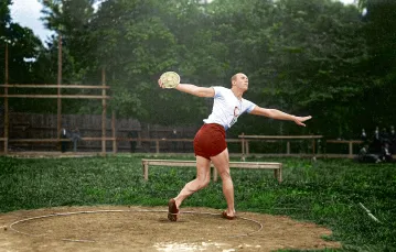 Trening Józefa Barana przed igrzyskami olimpijskimi w Amsterdamie, 1928 r. / Archiwum Rodzinne Artura Bilewskiego