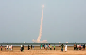 Start indyjskiej rakiety GSLV-F08  z satelitą komunikacyjnym. Sriharikota, 29 marca 2018 r. / P. RAVIKUMAR / REUTERS / FORUM