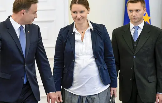 Karolina i Tomasz Elbanowscy podczas spotkania z prezydentem w sprawie obywatelskich inicjatyw referendalnych (dotyczących m.in. sześciolatków), Warszawa, 18 sierpnia 2015 r. / Fot. Jacek Turczyk / PAP