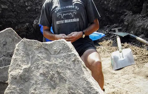 Dr Marcin Przybyła na wykopaliskach. Maszkowice, sierpień 2015 r. / Fot. Instytut Archeologii UJ