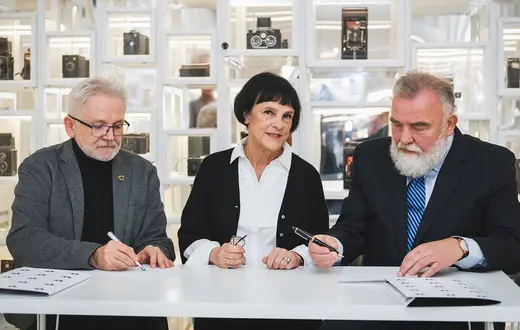 Podpisanie umowy o przekazaniu kolekcji dla Muzeum Fotografii w Krakowie / fot. Dorota Marta / materiały prasowe