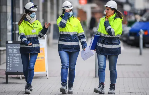 Warszawa, ul. Żelazna, listopad 2020 r. / Fot. Adam Chełstowski / Forum