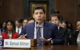 Sam Altman zeznaje na posiedzeniu senackiej podkomisji ds. prywatności, technologii i prawa, Waszyngton, maj 2023 r. / fot. Patrick Semansky / AP / East News