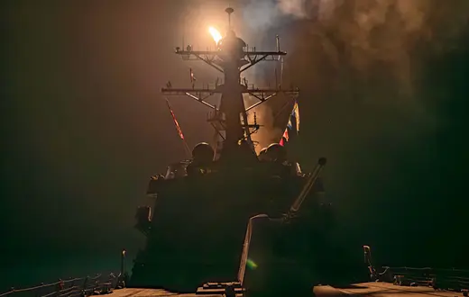 Flota połączonych sił amerykańsko-brytyjskich uczestnicząca w operacji niszczenia sił Huti w Jemenie, 12 stycznia 2024 r. // Fot. U.S. CENTRAL COMMAND // Getty Images