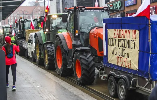 Protest rolników w Olsztynie. 20 lutego 2024 r. / Fot. Artur Szczepański / REPORTER