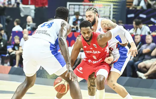 Jordan Loyd (w środku) podczas meczu Polska - Francja. Katowice, 2 września 2025 r. // Fot. Michał Dubiel / Reporter
