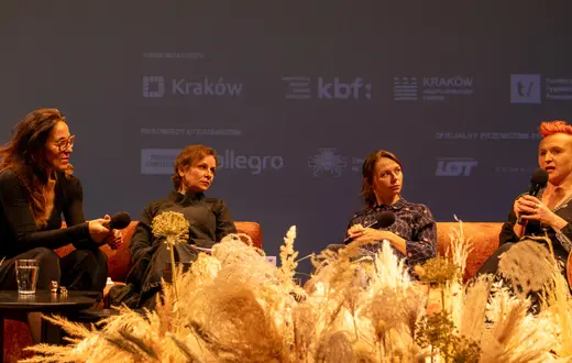 Katarzyna Kubisiowska, Katarzyna Sobczuk, Anna Ciarkowska i Zośka Papużanka. Festiwal Conrada, Kraków, 23 października 2025 r. // Fot. Jakub Starzyk