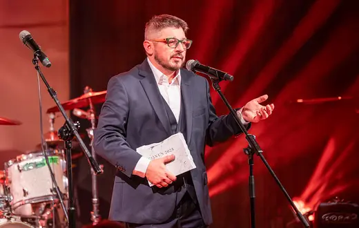 Przemysław Kuśmierek, laureat nogrody Tygodnika Powszechnego "Bonus". Kraków, 28 listopada 2025 r. // Fot. Marek Bednarz