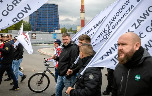 Manifestacja zwiazkowców z Jastrzębskiej Spółki Węglowej. Jastrzębie Zdrój, 14 października 2025 r. // Fot. Grzegorz Celejewski / Agencja Wyborcza.pl