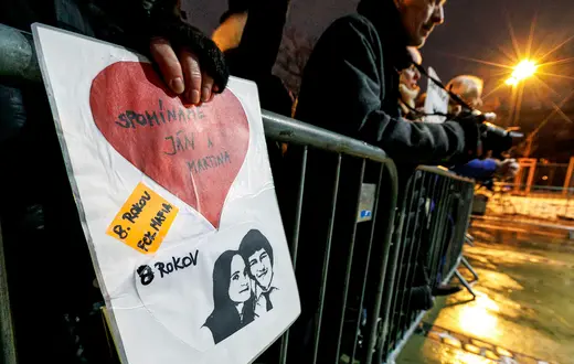 Protesty w 8 rocznicę zabójstwa Jána Kuciaka i Martiny Kušnirovej. Bratysława, 21 luty 2026 r. // Fot. Dano Veselsky / TASR / AP / East News