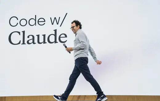 Dario Amodei, dyrektor generalny Anthropic, podczas konferencji dla deweloperów Code with Claude. San Francisco, 22 maja 2025 r. // Fot. Don Feria / AP / East News 