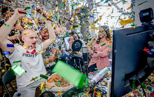 Piotr Hancke, znany jako Łatwogang, podczas swojej rekordowej zbiórki. Warszawa, 26 kwietnia 2026 r. // Fot. Filip Naumienko / Reporter