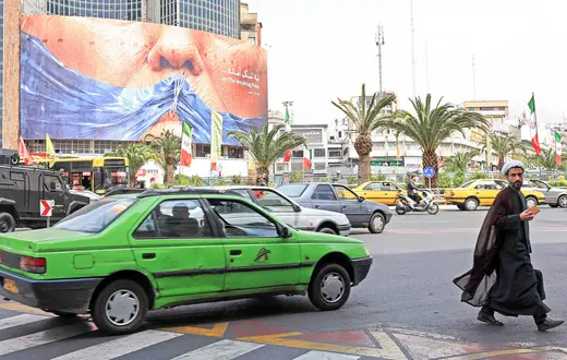 Antyamerykański bilboard w centrum Teheranu. 2 maja 2026 r. // AFP / East News