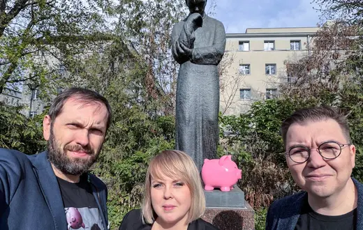 Od lewej prof. Łukasz Okruszek, prof. Agata Starosta i prof. Michał Tomza, organizatorzy protestu „3% dla nauki, 100% dla Polski” // archiwum prywatne