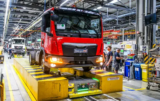 Otwarcie nowych hal produkcyjnych MAN Trucks w Niepołomicach, 16 maja 2023 r. // Fot. Łukasz Gągulski / PAP