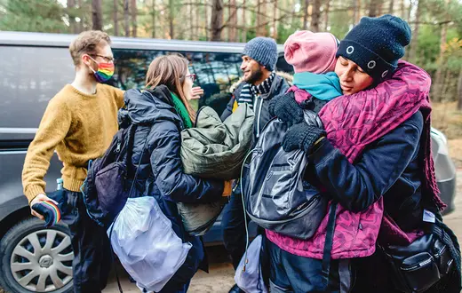 Wolontariusze podczas akcji interwencyjnej na pograniczu polsko-białoruskim. 29 października 2021 r. / WOJTEK RADWAŃSKI