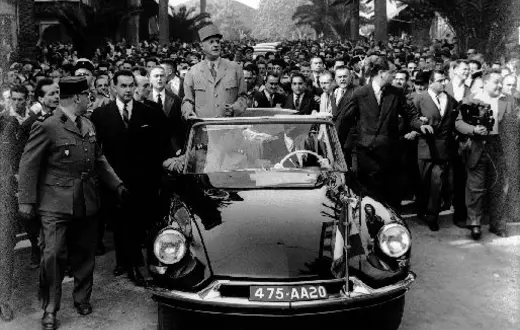 Generał de Gaulle z wizytą na Korsyce, 1958 r. / fot. Interpress, Kipa, Corbis / 