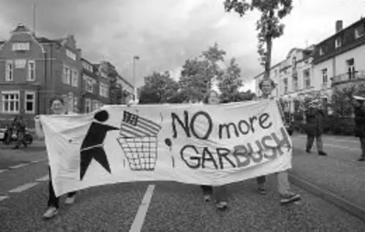 Protest w Bonn przed odbywającym się tam Światowym Szczytem Klimatycznym, lipiec 2001 / 