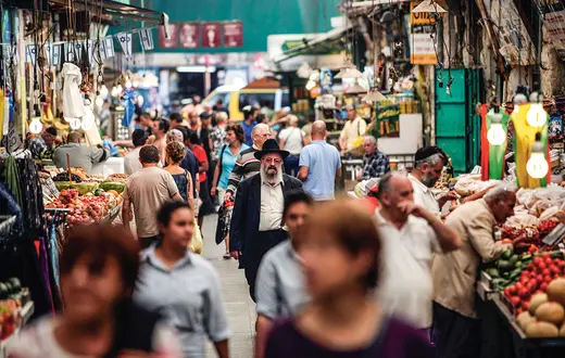 Mahane Yehuda w Jerozolimie: najsłynniejszy targ na Bliskim Wschodzie. / RUBY / ALAMY STOCK PHOTO / BEW