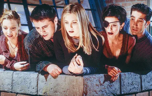 Serialowe gwiazdy: Lisa Kudrow (Phoebe), Matt LeBlanc (Joey), Jennifer Aniston (Rachel), Courteney Cox (Monica) i David Schwimmer (Ross). / PAUL DRINKWATER / NBC / GETTY IMAGES