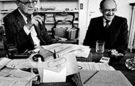 Jerzy Giedroyc z Michałem Hellerem, 1989 / 