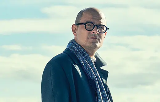 Dawid Ogrodnik jako ks. Kaczkowski. / DANIEL JAROSZEK / NEXT FILM