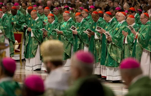 Rozpoczęcie Nadzwyczajnego Synodu o rodzinie, Bazylika Świętego Piotra, Watykan, 5 października 2014 r. / / Fot. Alessandra Tarantino /AP Photo/FOTOLINK/EASTNEWS