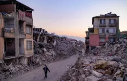 Antiochia po trzęsieniu ziemi, 20 lutego 2023 r. Fot. YASIN AKGUL / AFP / East News / 