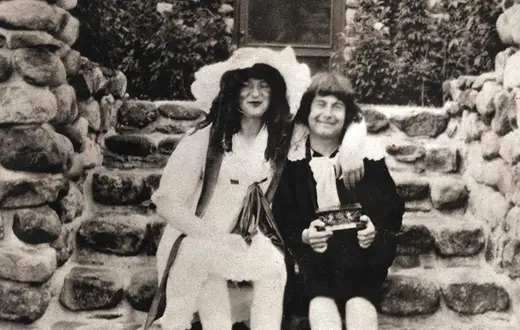 Czterdzieste urodziny Mary Curtis Bok, przyjęcie kostiumowe. W sukience Leopold Stokowski. 1916 r. / Fot. The International Piano Archives, University of Maryland