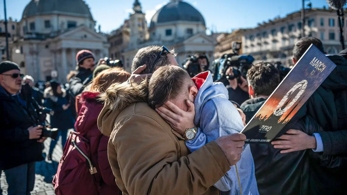 Ofiary seksualnej przemocy księży i członkowie organizacji Ending Clergy Abuse (ECA) na „Marszu po zero tolerancji” Rzym, 23 lutego 2019 / fot. Antonio Masiello / Getty Images / 