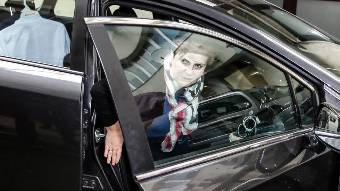 Beata Szydło w drodze na posiedzenie Komitetu Politycznego PiS, Warszawa, 6 listopada 2015 r. / / SŁAWOMIR KAMIŃSKI / AGENCJA GAZETA