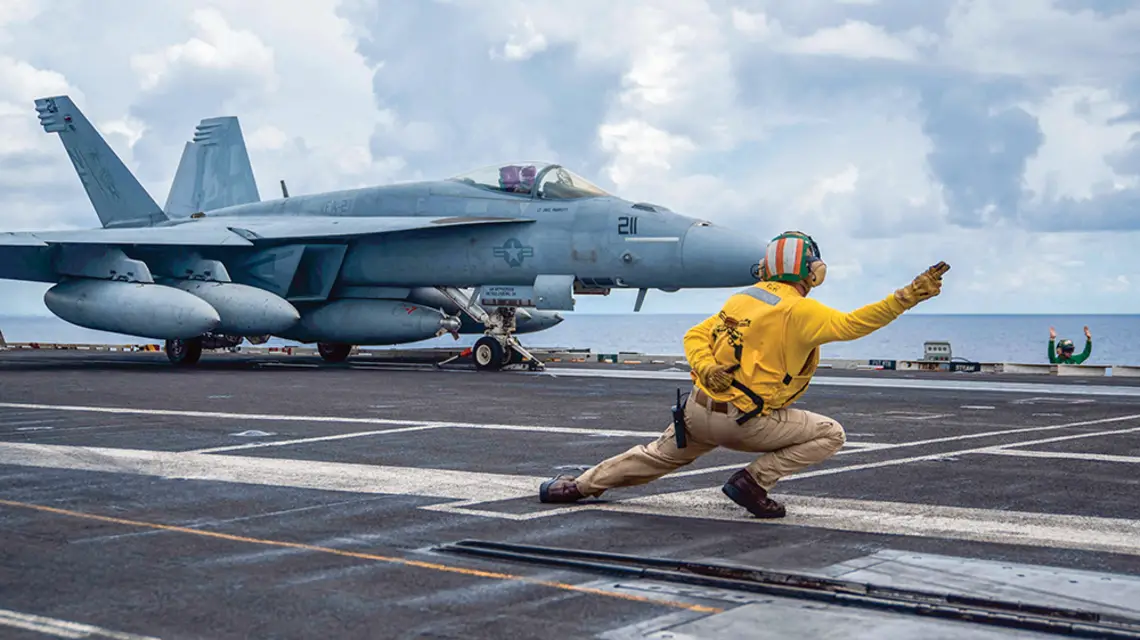 Na lotniskowcu USS Ronald Reagan, Morze Południowochińskie, 2 sierpnia 2022 r. U.S. NAVY / ZUMA PRESS / FORUM / 