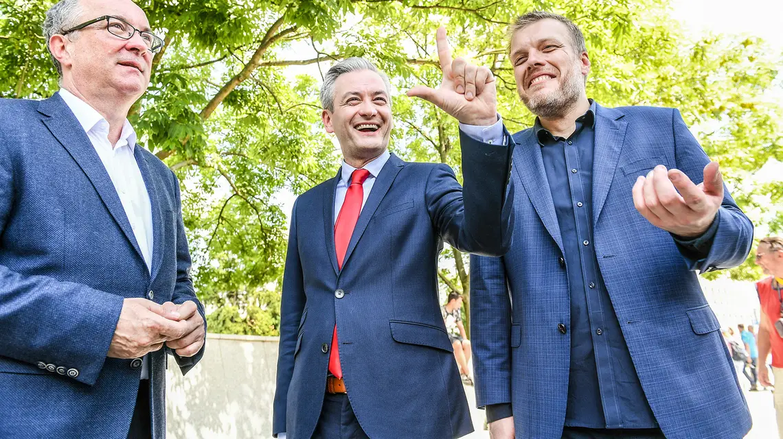 Włodzimierz Czarzasty, Robert Biedroń i Adrian Zandberg podczas konferencji prasowej dotyczącej wspólnej listy lewicy – SLD, Wiosny i Razem – w wyborach do parlamentu. Warszawa, 19 lipca 2019 r. / / FOT. Jacek Dominński/REPORTER