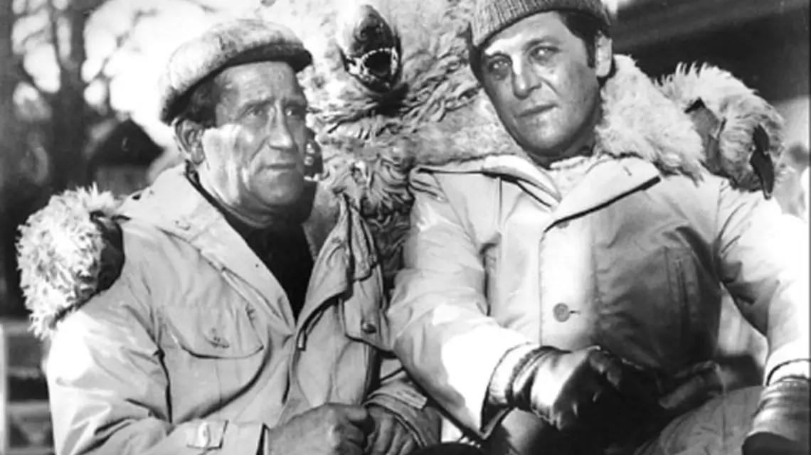 Himilsbach i Maklakiewicz w filmie „Jak to się robi” /fot. materiały dystrybutora / 