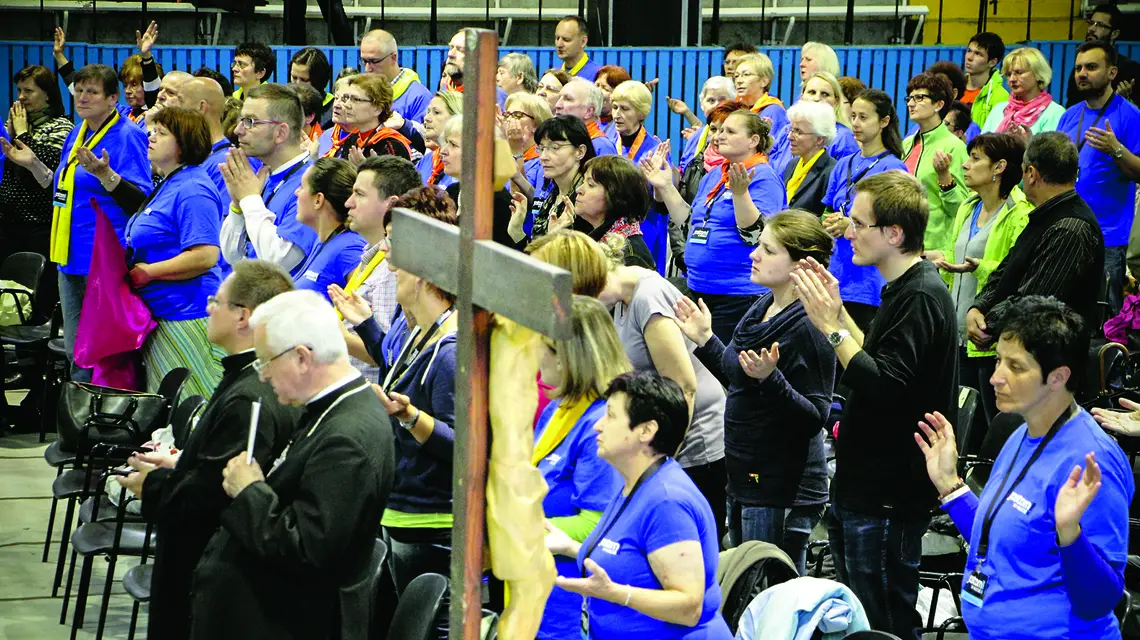 Spotkanie ewangelizacjne "Jestem". Kraków, Nowa Huta 2015 r. Fot: Monika Łącka /Foto Gość / 