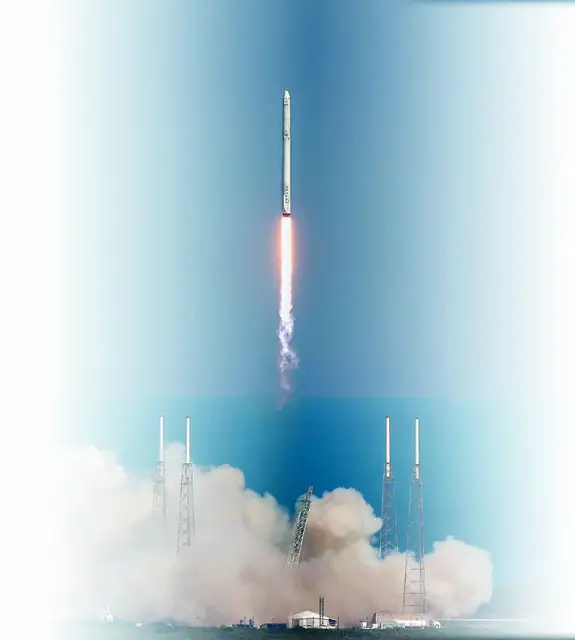 AP PHOTO / JOHN RAOUX / 