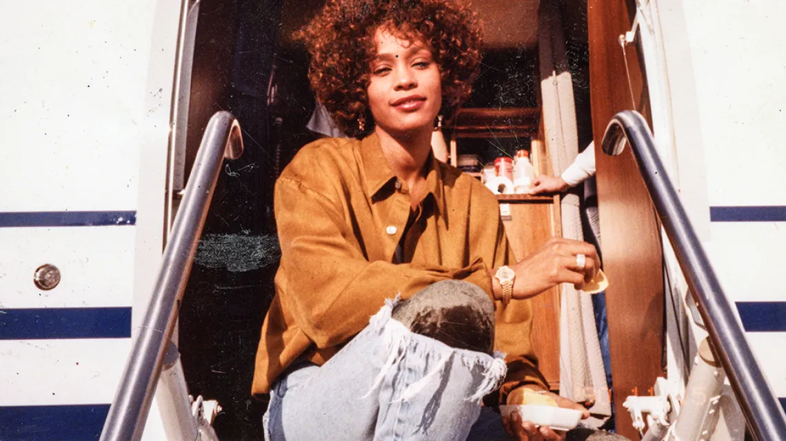 Kadr z filmu „Whitney” / KINO ŚWIAT