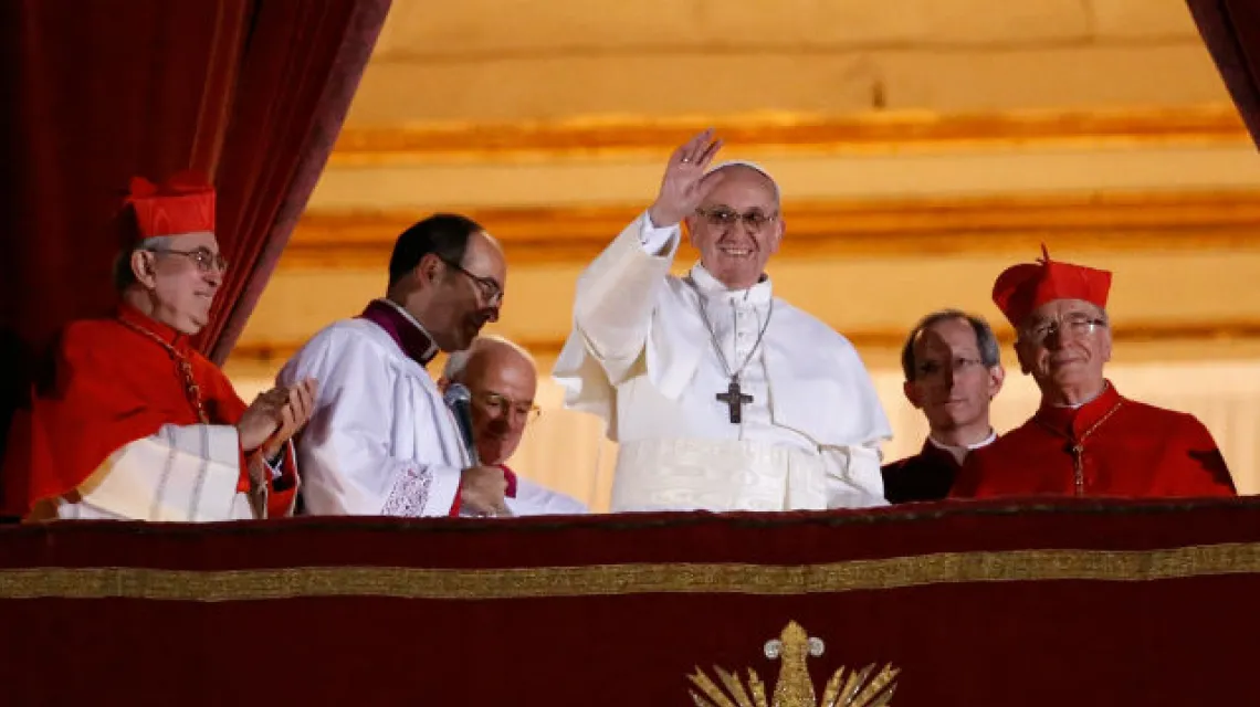 Papież Franciszek, 13 marca 2013 r. / fot. EPA/PAP / 