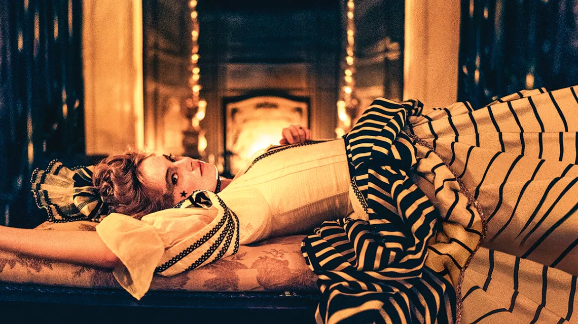 Emma Stone w filmie „Faworyta” / MATERIAŁY DYSTRYBUTORA