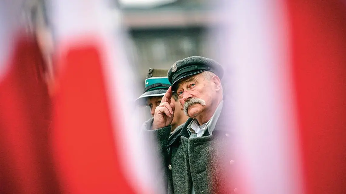 Aktor Janusz Zakrzeński w roli Piłsudskiego na obchodach 90-lecia sformowania pierwszych oddziałów Wojska Polskiego w Częstochowie, 29 listopada 2008 r. / GRZEGORZ SKOWRONEK / AGENCJA GAZETA