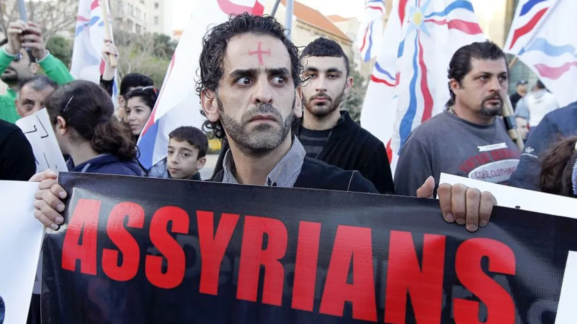 Demonstracja przed siedzibą ONZ w Bejrucie (Liban) w obronie chrześcijan z Syrii uprowadzonych przez dżihadystów, 28 lutego 2015 r. /  / Fot. Nabil Mounzer / EPA / PAP