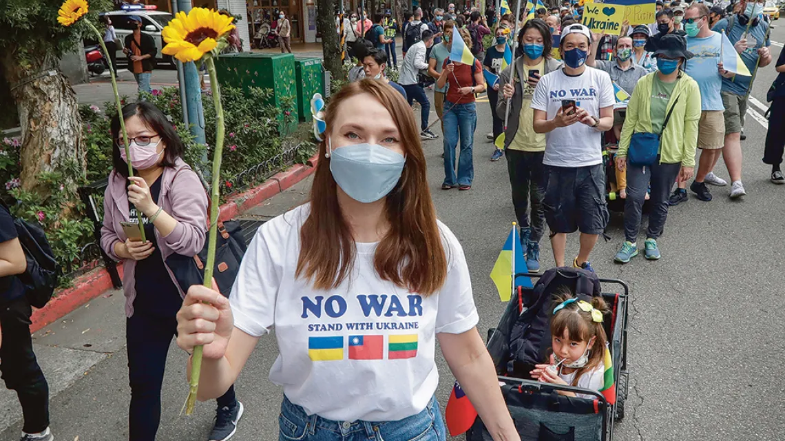 Marsz solidarności z Ukrainą w Tajpej, Tajwan, 13 marca 2022 r. / CHIANG YING-YING / AP / EAST NEWS