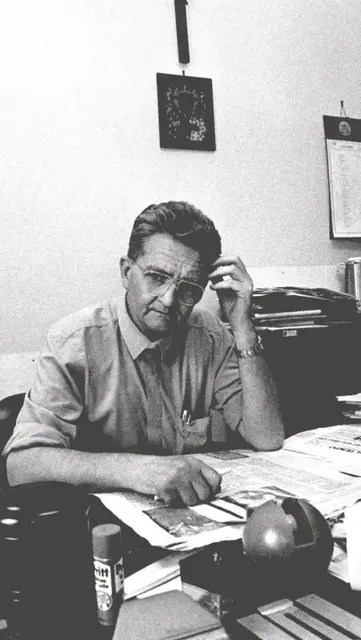 Ks. Adam Boniecki w redakcji „L'Osservatore Romano”, lata 80. / Fot. Archiwum ks. Adama Bonieckiego