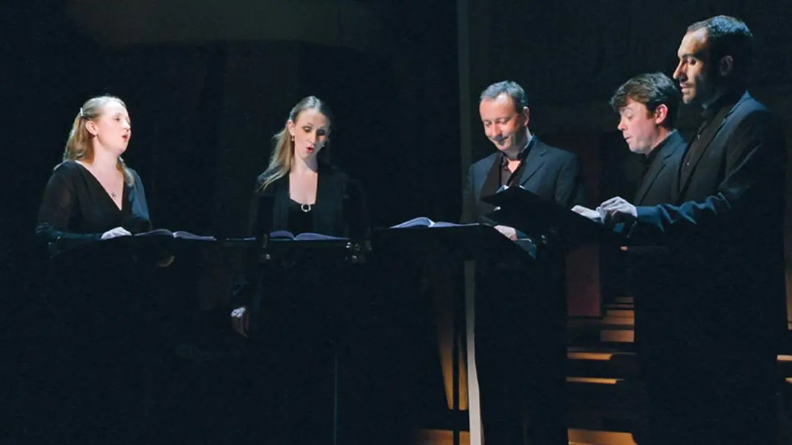 Paul Agnew (w środku) i Les Arts Florissants – wystąpią 12 grudnia w Dworze Artusa. / Fot. MATERIAŁY PRASOWE