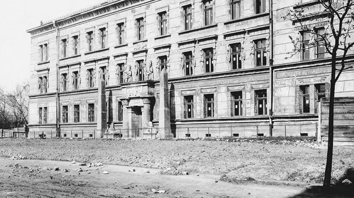 Kamienica przy ul. Retoryka 10, 1907 r. / Fot. Z zasobu Archiwum Narodowego w Krakowie; zbiór fotograficzny; sygn. A-II-331n. A-II-331