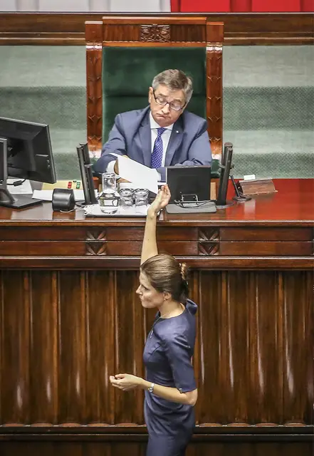 Wiceprezeska Ordo Iuris Joanna Banasiuk w trakcie obrad nad projektem nowej ustawy o aborcji / / Fot. Andrzej Iwańczuk / REPORTER