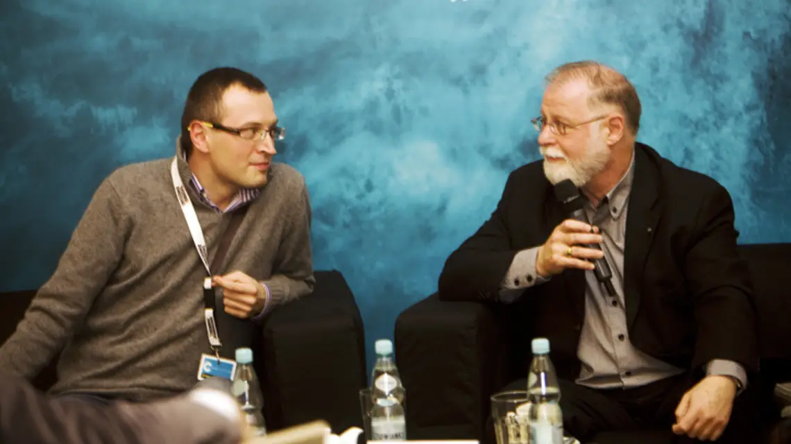 Na zdjęciu Od lewej: Grzegorz Jankowicz i Alberto Manguel podczas spotkania w Pałacu pod Baranami. Festiwal Conrada, Kraków, 4 listopada 2011 r. / fot. Grażyna Makara / 