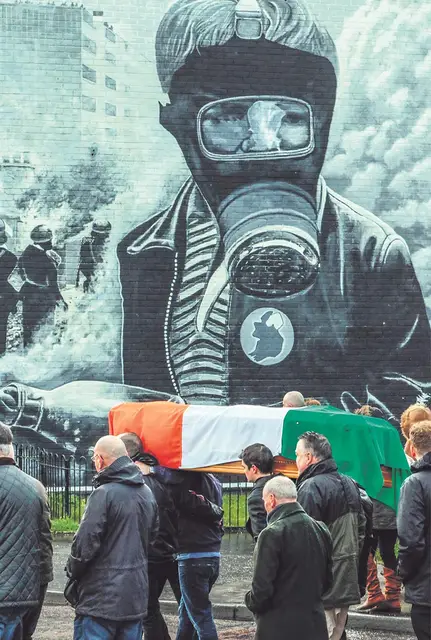 Pogrzeb Martina McGuinnessa, Derry, 21 marca 2017 r. / Fot. Paul Faith / AFP / EAST NEWS