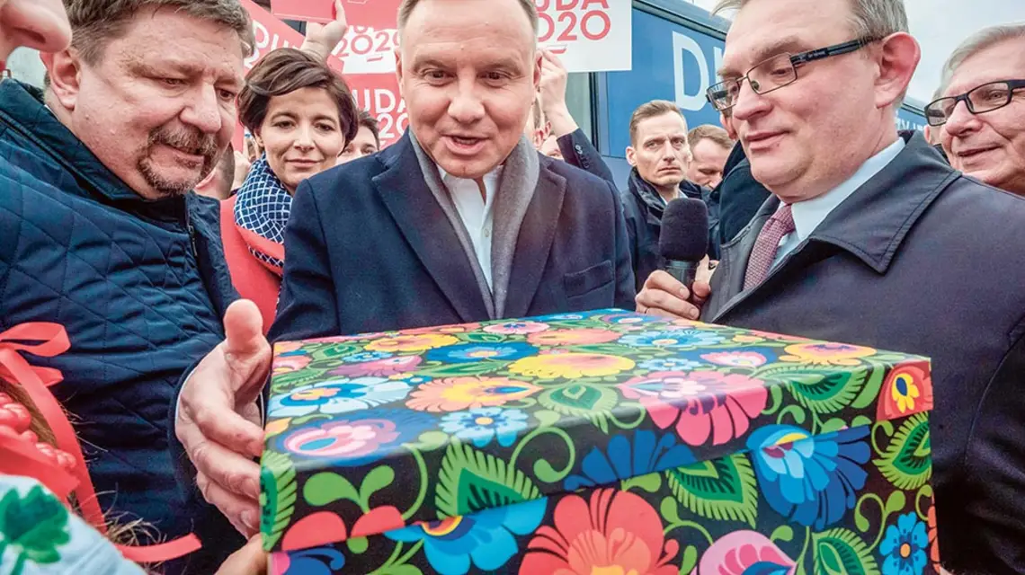 Inauguracja „Dudabusu” w kampanii prezydenta Andrzeja Dudy, 20 lutego 2020 r. / ANDRZEJ IWAŃCZUK / REPORTER